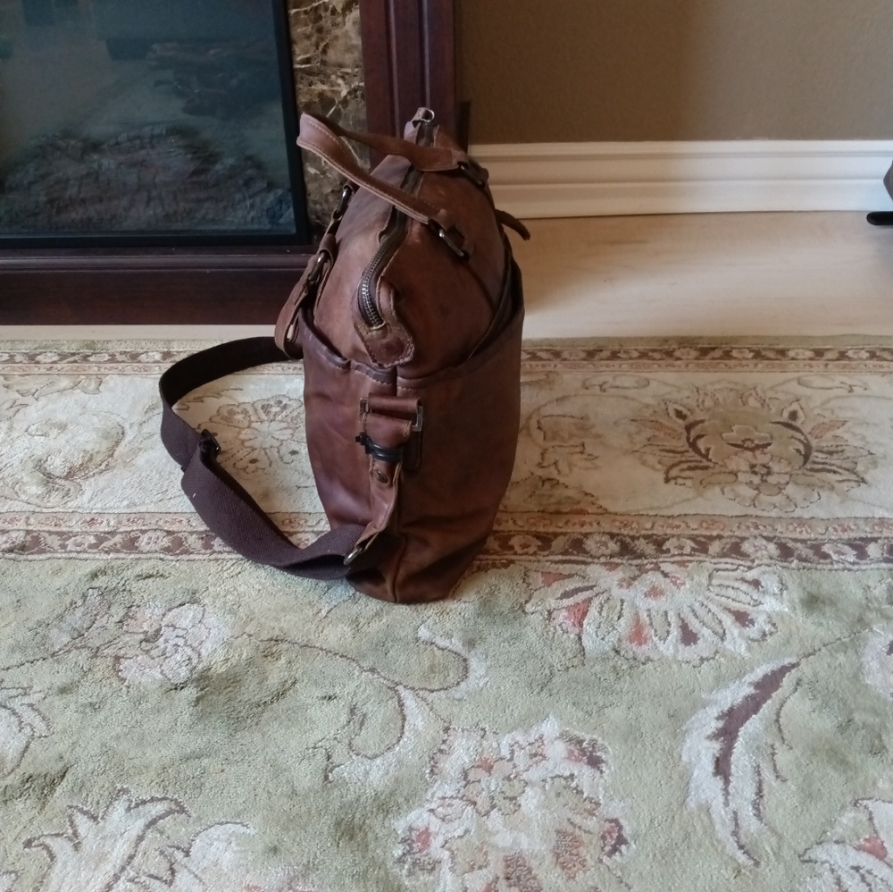 Baccini crossbody bag - Picture 3 of 12